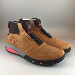nike acg ruckel ridge light british tan